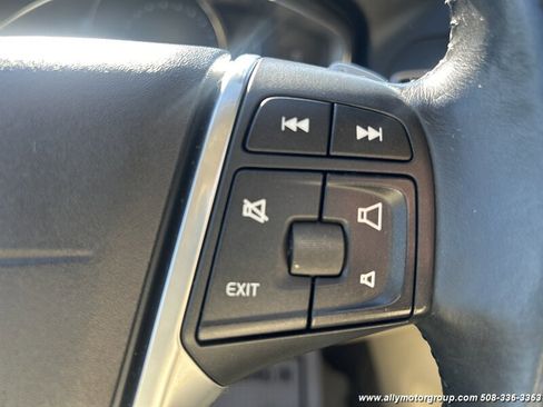Used 2015 Volvo XC60 T6 image 17