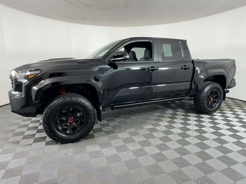 Used 2024 Toyota Tacoma TRD Pro image 21