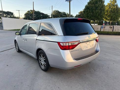Used 2013 Honda Odyssey EX-L image 17