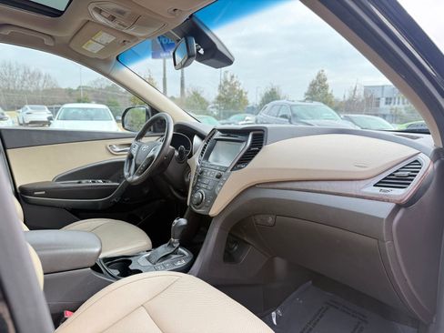 Used 2018 Hyundai Santa Fe Limited image 30