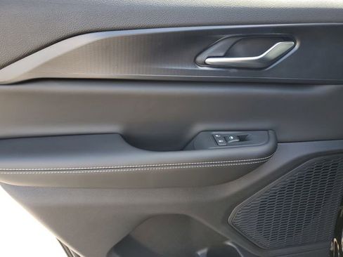 New 2026 Jeep Grand Cherokee Laredo image 15