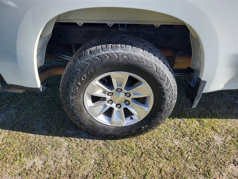 Used 2022 Chevrolet Silverado 1500 W/T w/ WT Value Package image 7