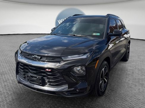 Certified 2023 Chevrolet TrailBlazer RS w/ Convenience Package FWD image 8