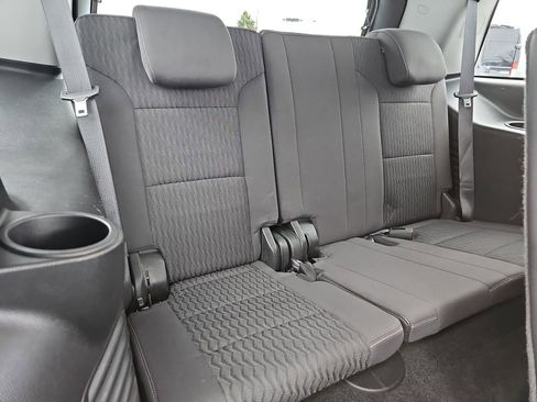 Used 2018 GMC Yukon SLE w/ HD Trailering Package image 12