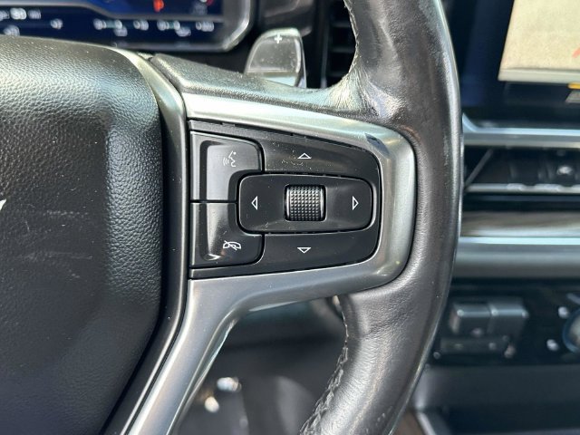 Used 2023 Chevrolet Silverado 1500 RST AWD/4WD image 12