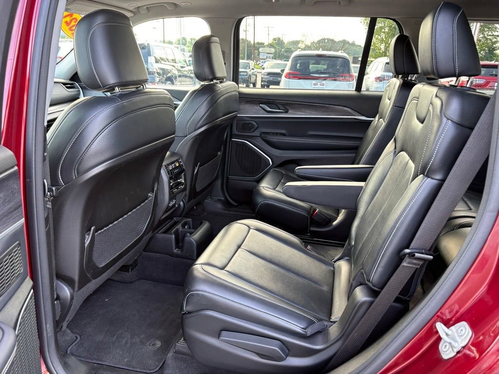 Used 2021 Jeep Grand Cherokee L Limited AWD/4WD image 21