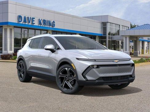 New 2026 Chevrolet Equinox EV LT image 7