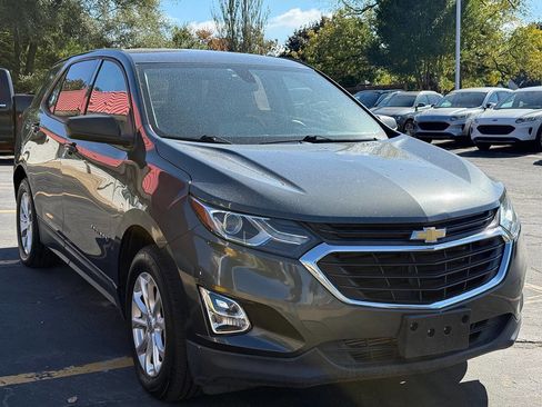 Used 2018 Chevrolet Equinox LS image 5