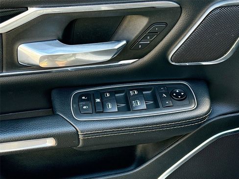 Used 2021 RAM 1500 Laramie image 18