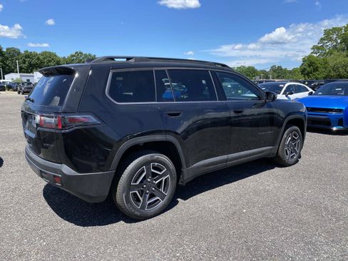 New 2026 Jeep Cherokee Limited AWD/4WD image 3