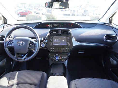 Certified 2022 Toyota Prius Prime LE image 27