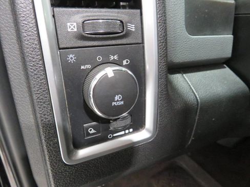Used 2017 RAM 1500 Lone Star AWD/4WD image 23