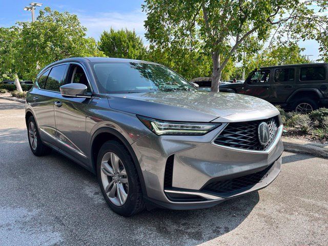 Used 2025 Acura MDX FWD image 1
