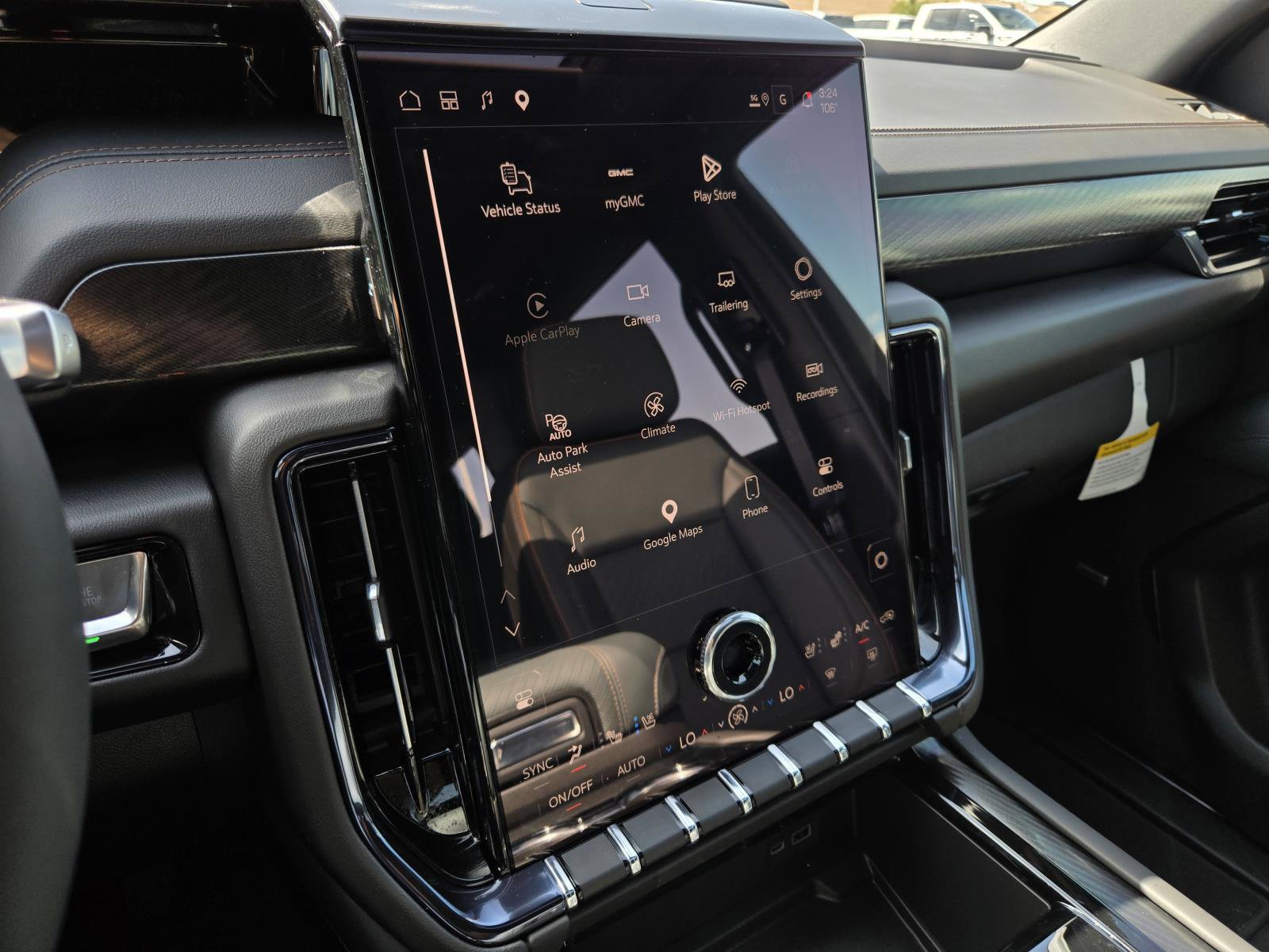 New 2026 GMC Yukon AT4 AWD/4WD image 10