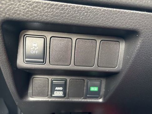 Used 2018 Nissan Rogue Sport S w/ S Appearance Package image 22