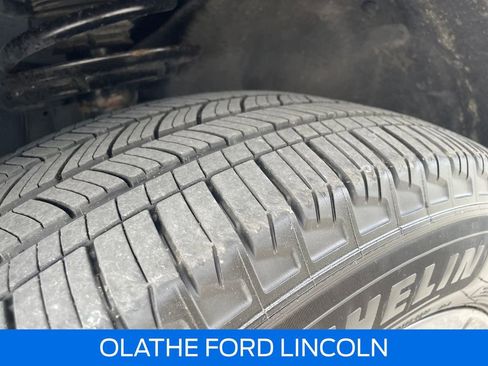 Certified 2023 Ford Explorer XLT w/ Equipment Group 202A AWD/4WD image 28