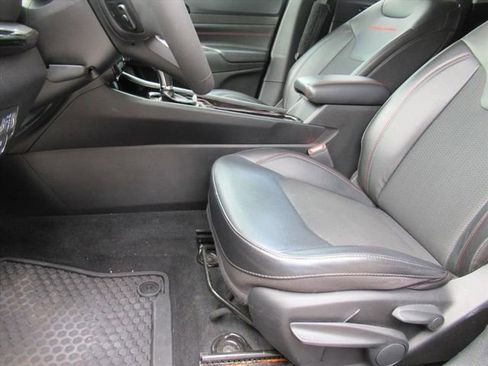 Used 2022 Jeep Compass Trailhawk image 15