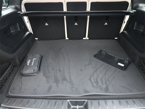 New 2025 Mercedes-Benz GLB 250 image 25