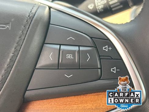 Used 2018 Cadillac XT5 Platinum w/ Driver Assist Package AWD/4WD image 23