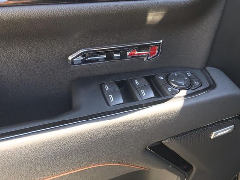 New 2026 GMC Sierra 1500 AT4 w/ AT4 Premium Package AWD/4WD image 37