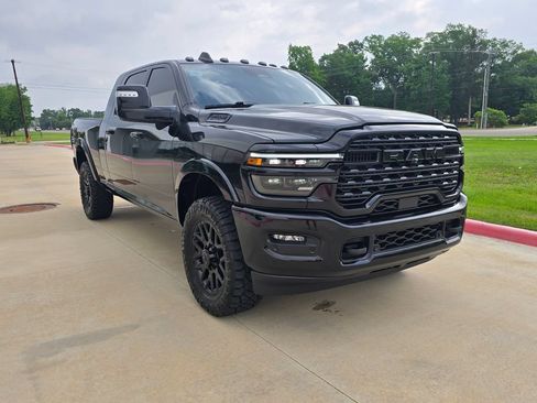 Used 2026 RAM 3500 Longhorn w/ Towing Technology Group AWD/4WD image 7