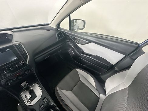 Used 2019 Subaru Crosstrek 2.0i Premium w/ Popular Package #2 image 11
