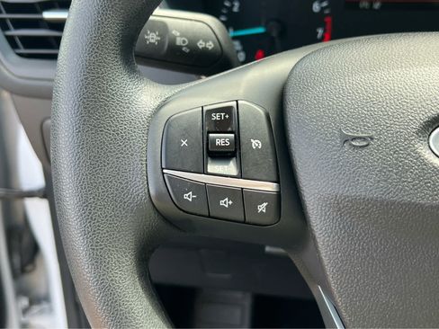 Certified 2022 Ford Escape SE AWD/4WD image 32