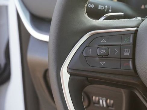 New 2026 Jeep Grand Cherokee L Laredo AWD/4WD image 29