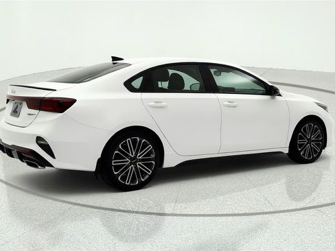 Used 2023 Kia Forte GT FWD image 4