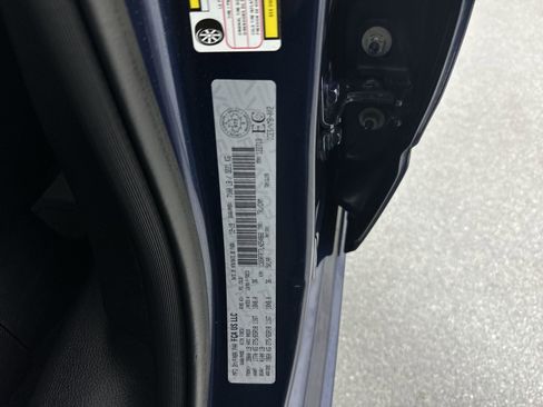 Used 2020 RAM 1500 Laramie image 35