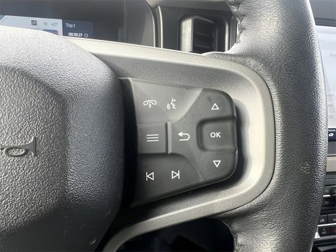 Used 2023 Ford Bronco Wildtrak image 25