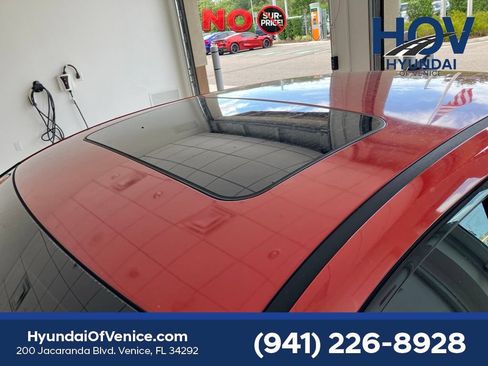 Used 2022 Hyundai Elantra N Line FWD image 4
