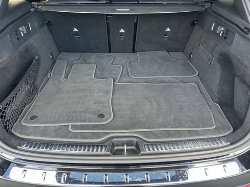 Used 2024 Mercedes-Benz GLC 300 image 20