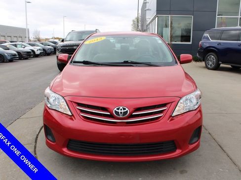 Used 2013 Toyota Corolla LE image 2