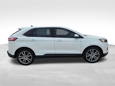 Used 2022 Ford Edge Titanium w/ Equipment Group 301A AWD/4WD image 5