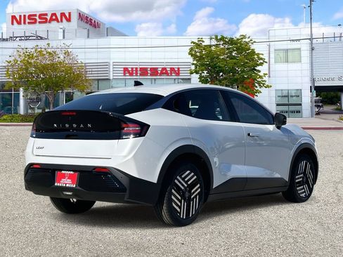 New 2026 Nissan Leaf SV+ image 4