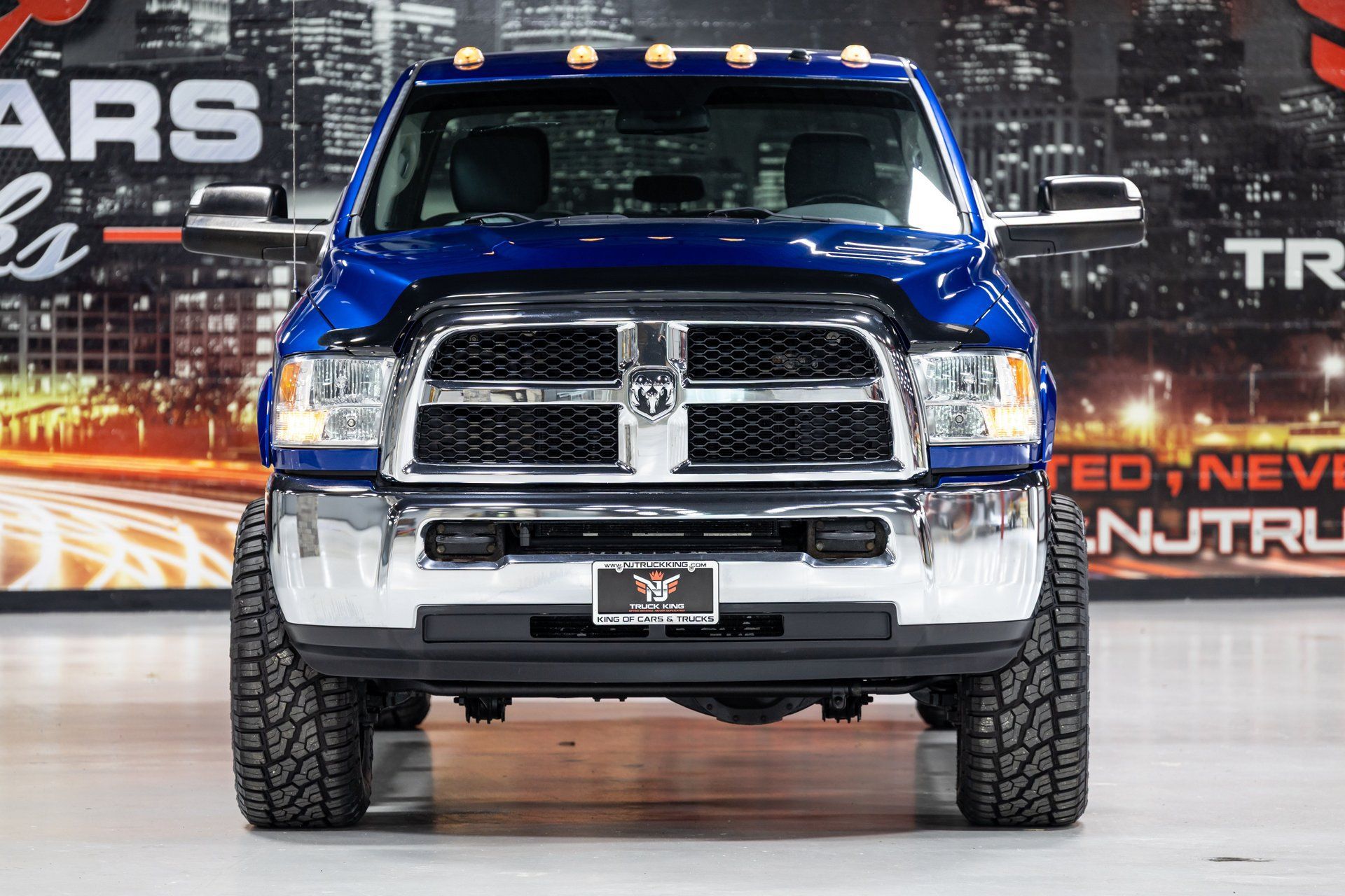 Used 2015 RAM 2500 Tradesman w/ Chrome Appearance Group AWD/4WD image 6