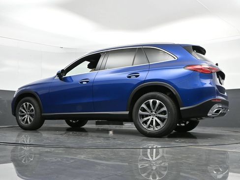 New 2025 Mercedes-Benz GLC 300 4MATIC image 44