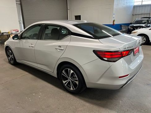 Used 2022 Nissan Sentra SV FWD image 5