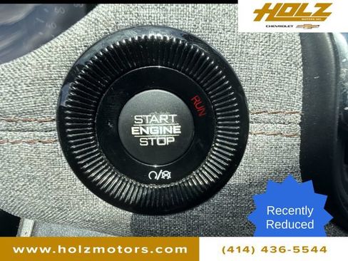 Used 2022 Jeep Compass Latitude w/ Sun and Sound Group AWD/4WD image 16