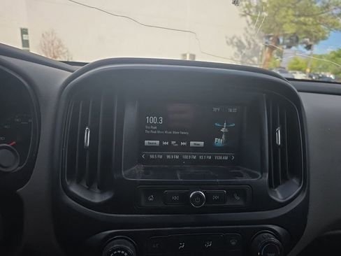 Used 2018 Chevrolet Colorado W/T w/ WT Convenience Package image 12