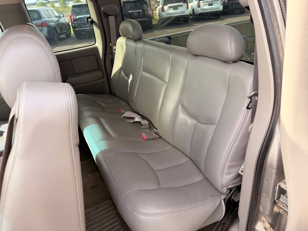 Used 2003 GMC Sierra 1500 SLT w/ SLT Preferred Equipment Group AWD/4WD image 21