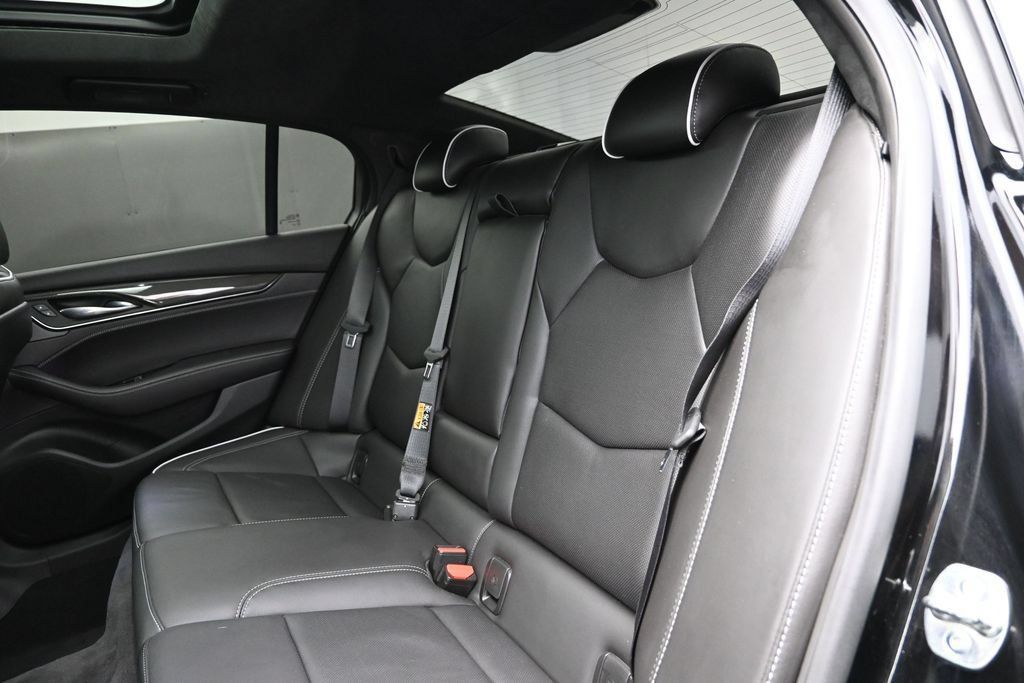 Certified 2025 Cadillac CT5 V Blackwing w/ Carbon Fiber 2 Package RWD image 34