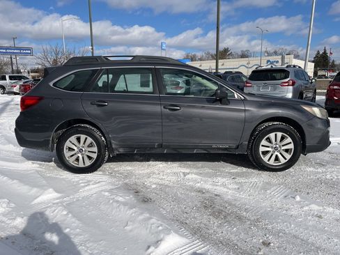 Used 2018 Subaru Outback 2.5i image 4