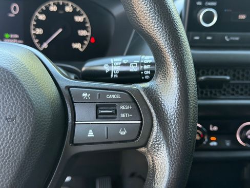 Used 2023 Honda HR-V LX image 22