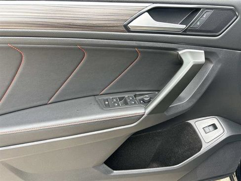 Used 2024 Volkswagen Tiguan Wolfsburg Edition image 23