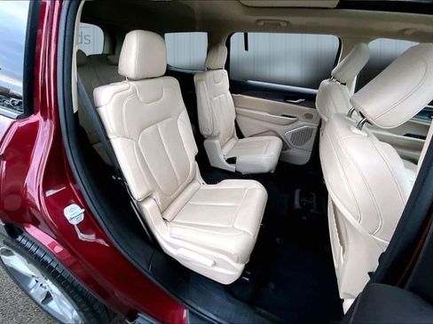 Used 2021 Jeep Grand Cherokee L Limited w/ Trailer Tow Group (B) image 25