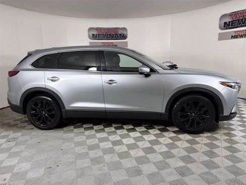 Used 2023 MAZDA CX-9 Touring Plus image 3