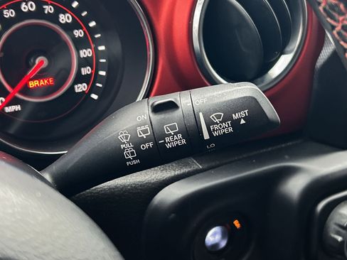 Used 2019 Jeep Wrangler Unlimited Rubicon image 42