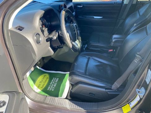 Used 2017 Jeep Compass High Altitude image 8